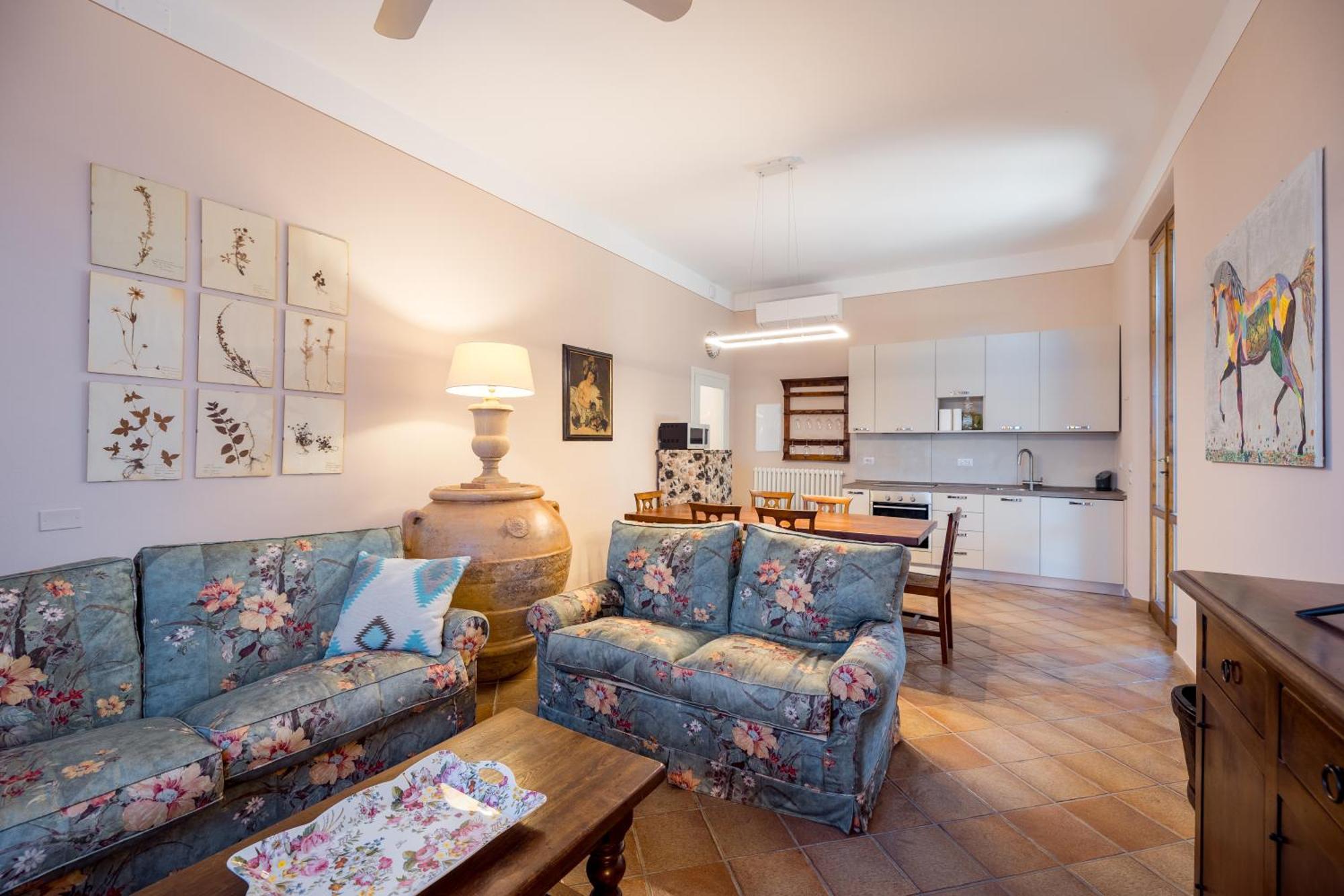 La Catena Apartment With Pool Ulignano 외부 사진